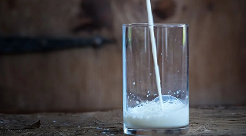 为何会乳糖不耐受？乳糖不耐受为何不影响喝酸奶？