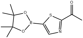 1-[5-(4,4,5,5-Tetramethyl-1,3,2-dioxaborolan-2-yl)-1,3-thiazol-2-yl]ethanone 구조식 이미지