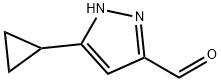 3-사이클로프로필-1H-피라졸-5-카브알데히드 구조식 이미지