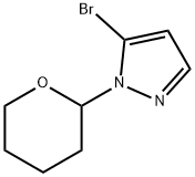 5-BroMo-1-(oxan-2-yl)pyrazole 구조식 이미지