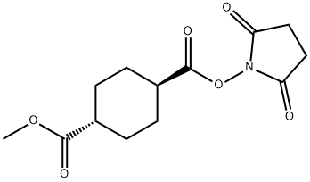 Trans-1-(2,5-dioxopyrrolidin-1-yl) 4-Methyl cyclohexane-1,4-dicarboxylate 구조식 이미지