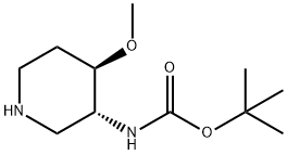 tert-butyl N-[(3R,4R)-4-methoxypiperidin-3-yl]carbamate 구조식 이미지