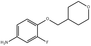 3-Fluoro-4-[(tetrahydro-2H-pyran-4-yl)methoxy]aniline Structure
