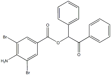 2-oxo-1,2-diphenylethyl 4-amino-3,5-dibromobenzoate 구조식 이미지