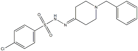 N-[(1-benzylpiperidin-4-ylidene)amino]-4-chlorobenzenesulfonamide 구조식 이미지