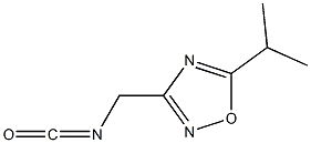 1,2,4-Oxadiazole,3-(isocyanatomethyl)-5-(1-methylethyl)-(9CI) 구조식 이미지