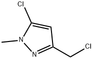 1H-Pyrazole,5-chloro-3-(chloromethyl)-1-methyl-(9CI) Structure