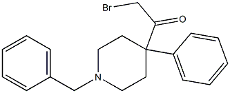 1-(1-benzyl-4-phenyl-4-piperidyl)-2-bromoethan-1-one 구조식 이미지
