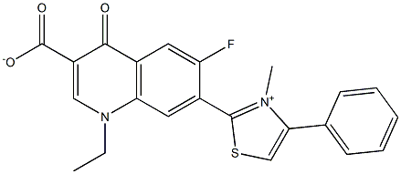 1,4-Dihydro-1-ethyl-4-oxo-6-fluoro-7-[(3-methyl-4-phenylthiazol-3-ium)-2-yl]quinoline-3-carboxylic acid 구조식 이미지