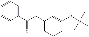1-Phenyl-2-[3-(trimethylsilyloxy)-2-cyclohexen-1-yl]ethan-1-one 구조식 이미지