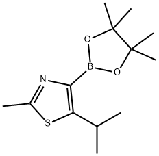 2-Methyl-5-(iso-propyl)thiazole-4-boronic acid pinacol ester Structure