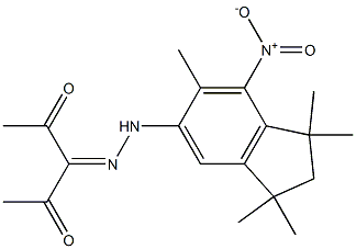 3-[2-(1,1,3,3,6-pentamethyl-7-nitro-2,3-dihydro-1H-inden-5-yl)hydrazono]pentane-2,4-dione 구조식 이미지