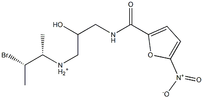 N-[(1S,2S)-2-Bromo-1-methylpropyl]-2-hydroxy-3-(5-nitro-2-furanylcarbonylamino)propan-1-aminium 구조식 이미지