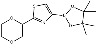 2-(1,4-dioxan-2-yl)-4-(4,4,5,5-tetramethyl-1,3,2-dioxaborolan-2-yl)thiazole 구조식 이미지