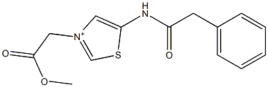5-[(Phenylacetyl)amino]-3-(2-methoxy-2-oxoethyl)thiazol-3-ium 구조식 이미지