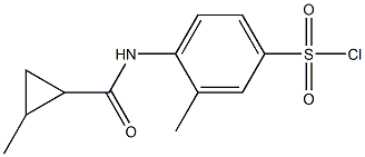 3-methyl-4-[(2-methylcyclopropane)amido]benzene-1-sulfonyl chloride 구조식 이미지