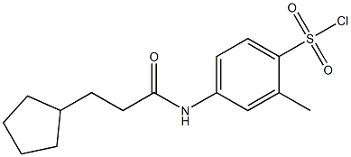 4-(3-cyclopentylpropanamido)-2-methylbenzene-1-sulfonyl chloride Structure