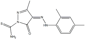 4-[(Z)-2-(2,4-dimethylphenyl)hydrazono]-3-methyl-5-oxo-1H-pyrazole-1(5H)-carbothioamide 구조식 이미지