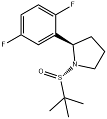 Pyrrolidine, 2-(2,5-difluorophenyl)-1-[(S)-(1,1-dimethylethyl)sulfinyl]-, (2R)- Structure