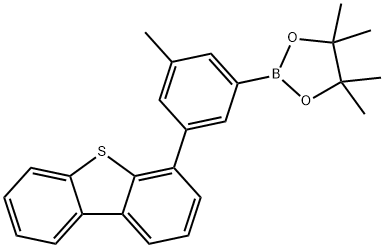 Dibenzothiophene, 4-[3-methyl-5-(4,4,5,5-tetramethyl-1,3,2-dioxaborolan-2-yl)phenyl]- Structure