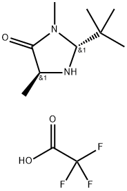 4-Imidazolidinone, 2-(1,1-dimethylethyl)-3,5-dimethyl-, (2R,5S)-, 2,2,2-trifluoroacetate (1:1) Structure