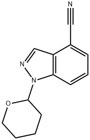 1H-Indazole-4-carbonitrile, 1-(tetrahydro-2H-pyran-2-yl)- 구조식 이미지