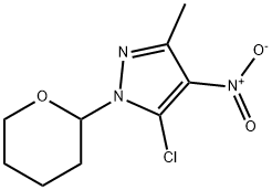 5-chloro-3-methyl-4-nitro-1-(tetrahydro-2H-pyran-2-yl)-1H-pyrazole 구조식 이미지