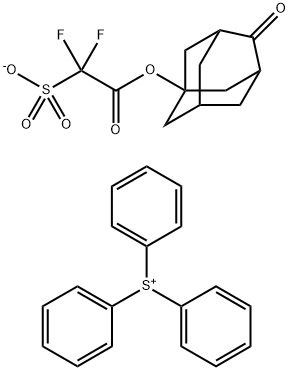 4-옥소-1-아다만틸옥시카르보닐디플루오로메탄 술폰산 트리페닐술포늄 구조식 이미지