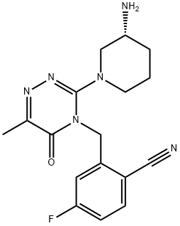 Benzonitrile, 2-[[3-[(3R)-3-amino-1-piperidinyl]-6-methyl-5-oxo-1,2,4-triazin-4(5H)-yl]methyl]-4-fluoro- Structure