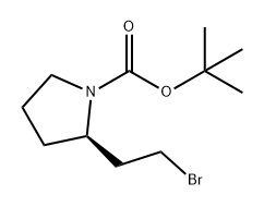 1-Pyrrolidinecarboxylic acid, 2-(2-bromoethyl)-, 1,1-dimethylethyl ester, (2R)- 구조식 이미지