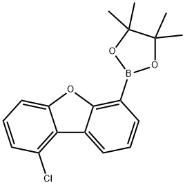 Dibenzofuran, 1-chloro-6-(4,4,5,5-tetramethyl-1,3,2-dioxaborolan-2-yl)- Structure