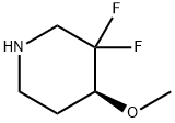 Piperidine, 3,3-difluoro-4-methoxy-, (4S)- Structure