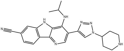 5H-Pyrido[3,2-b]indole-7-carbonitrile, 4-[(1-methylethyl)amino]-3-[1-(4-piperidinyl)-1H-1,2,3-triazol-4-yl]- Structure