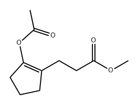 1-Cyclopentene-1-propanoic acid, 2-(acetyloxy)-, methyl ester 구조식 이미지