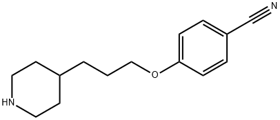 tert-butyl 4-[3-(4-cyanophenoxy)propyl]-1-piperidinecarboxylate Structure