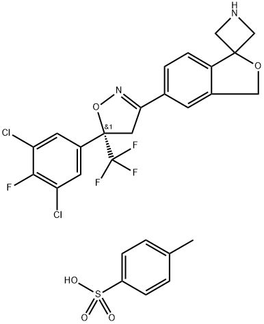 Spiro[azetidine-3,1'(3'H)-isobenzofuran], 5'-[(5S)-5-(3,5-dichloro-4-fluorophenyl)-4,5-dihydro-5-(trifluoromethyl)-3-isoxazolyl]-, 4-methylbenzenesulfonate (1:1) Structure