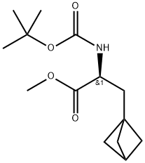 Bicyclo[1.1.1]pentane-1-propanoic acid, α-[[(1,1-dimethylethoxy)carbonyl]amino]-, methyl ester, (αS)- 구조식 이미지