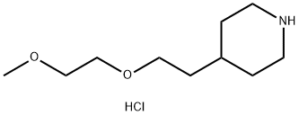 4-[2-(2-Methoxyethoxy)ethyl]piperidinehydrochloride Structure