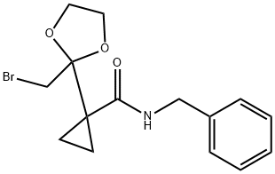 1-[2-(브로모메틸)-1,3-디옥솔란-2-일]-N-(페닐메틸)시클로프로판카르복사미드 구조식 이미지