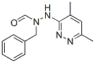 N-벤질-N-[(4,6-디메틸피리다진-3-일)아미노]포름아미드 구조식 이미지