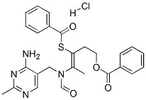 S-[2-[[(4-amino-2-methylpyrimidin-5-yl)methyl]formylamino]-1-[2-(benzoyloxy)ethyl]prop-1-en-1-yl] benzenecarbothioate monohydrochloride 구조식 이미지