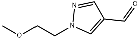 1H-Pyrazole-4-carboxaldehyde, 1-(2-methoxyethyl)- (9CI) Structure