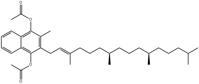 2-Methyl-3-[(2E,7R,11R)-3,7,11,15-tetramethyl-2-hexadecenyl]-1,4-naphthalenediol diacetate 구조식 이미지