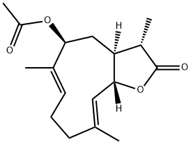 (3S,3aS,5S,6E,10E,11aS)-5-Acetoxy-3a,4,5,8,9,11a-hexahydro-3,6,10-trimethylcyclodeca[b]furan-2(3H)-one 구조식 이미지