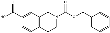 2-((벤질옥시)카르보닐)-1,2,3,4-테트라히드로이소퀴놀린-7-카르복실산 구조식 이미지
