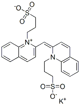 hydrogen 1-(3-sulphonatopropyl)-2-[[1-(3-sulphonatopropyl)-1H-quinolin-2-ylidene]methyl]quinolinium, potassium salt 구조식 이미지