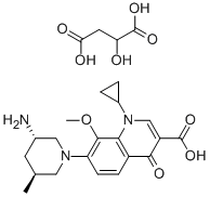 Butanedioicacid,2-hydroxy-,compd.with7-[(3S,5S)-3-amino-5-methyl-1-piperidinyl]-1-cyclopropyl-1,4-dihydro-8-methoxy-4-oxo-3-quinolinecarboxylicacid Structure
