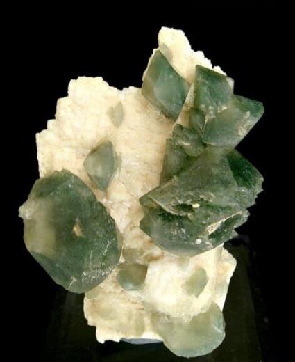 羟磷灰石的特性与作用