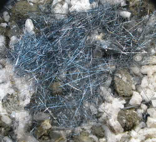 FIGURE 6.78. Nest of boulangerite,