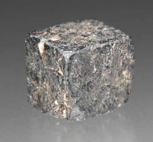 FIGURE 1. Thorianite, ThO2, cubic crystal to 8 mm.